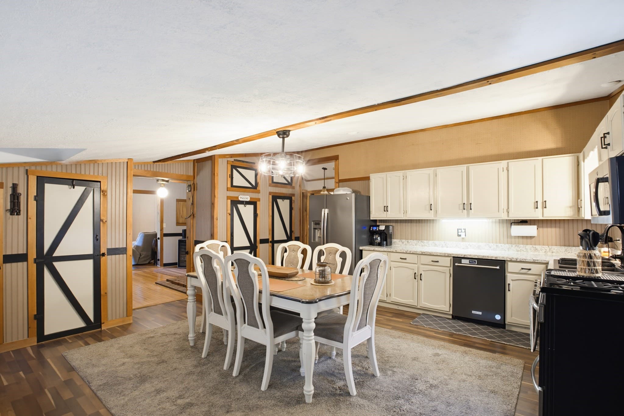 Single Family Residence at 4 Cheney, Blackstone MA 01504, photo 5 of 22