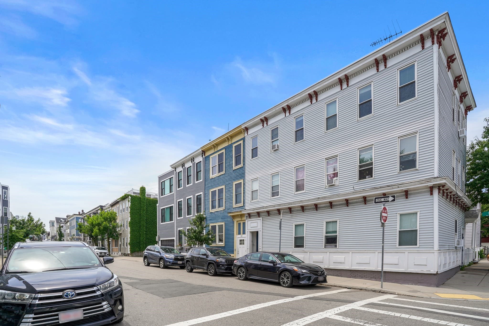 Condominium at 169 K St # 1, Boston MA 02127, Boston, photo 11 of 13