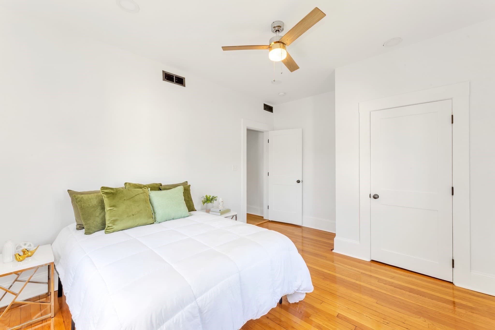 Condominium at 35 George Street # 2, Boston MA 02136, Boston, photo 6 of 20