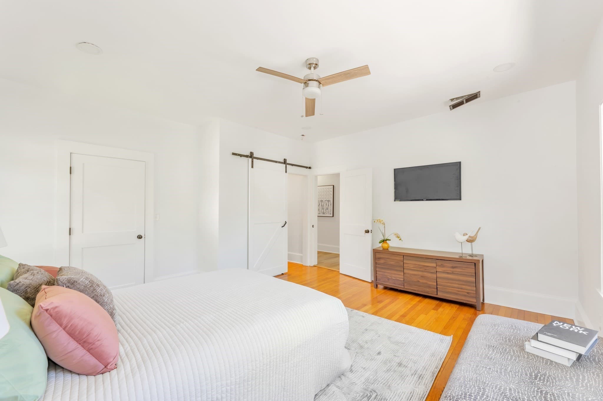 Condominium at 35 George Street # 2, Boston MA 02136, Boston, photo 9 of 20