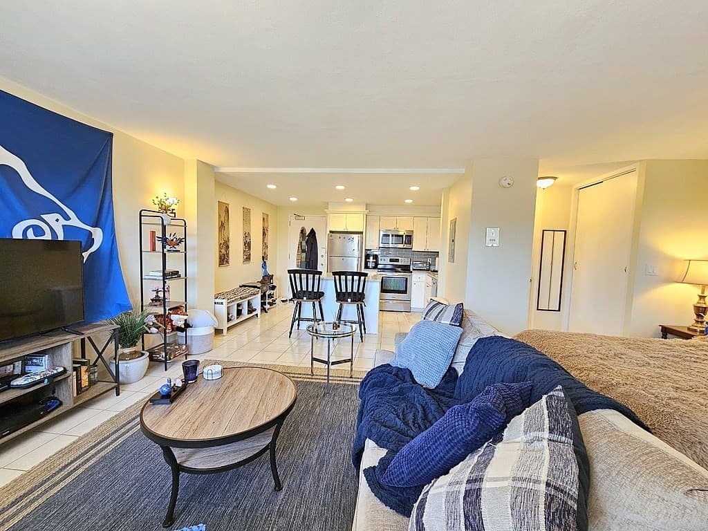 Condominium at 29 Concord Ave # 614, Cambridge MA 02138, Cambridge, photo 13 of 24
