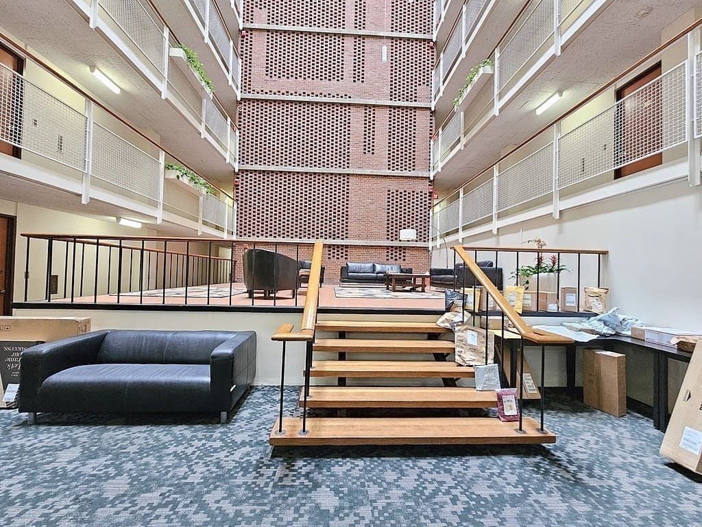 Condominium at 29 Concord Ave # 614, Cambridge MA 02138, Cambridge, photo 3 of 24