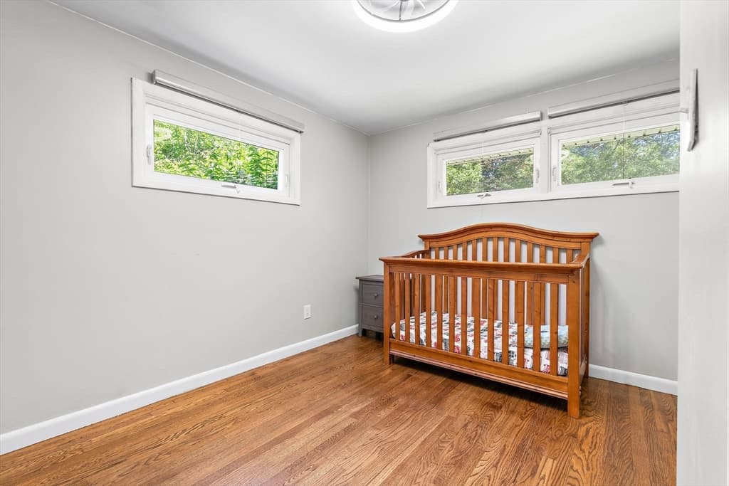 Single Family Residence at 75 Proctor Road, Chelmsford MA 01824, photo 16 of 34
