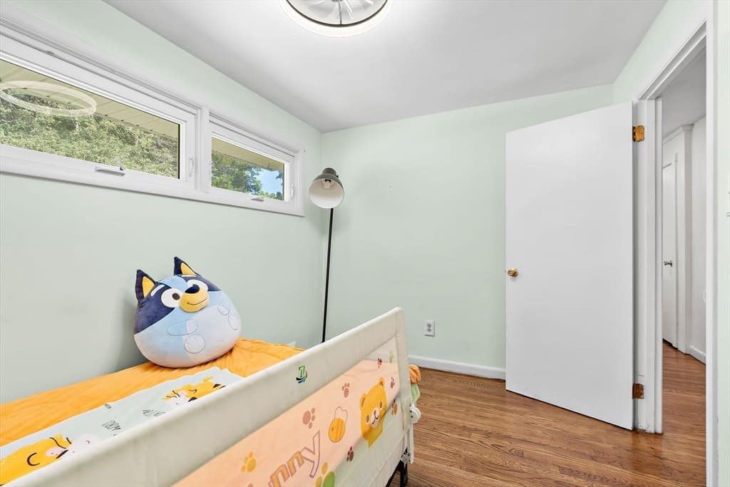 Single Family Residence at 75 Proctor Road, Chelmsford MA 01824, photo 20 of 34