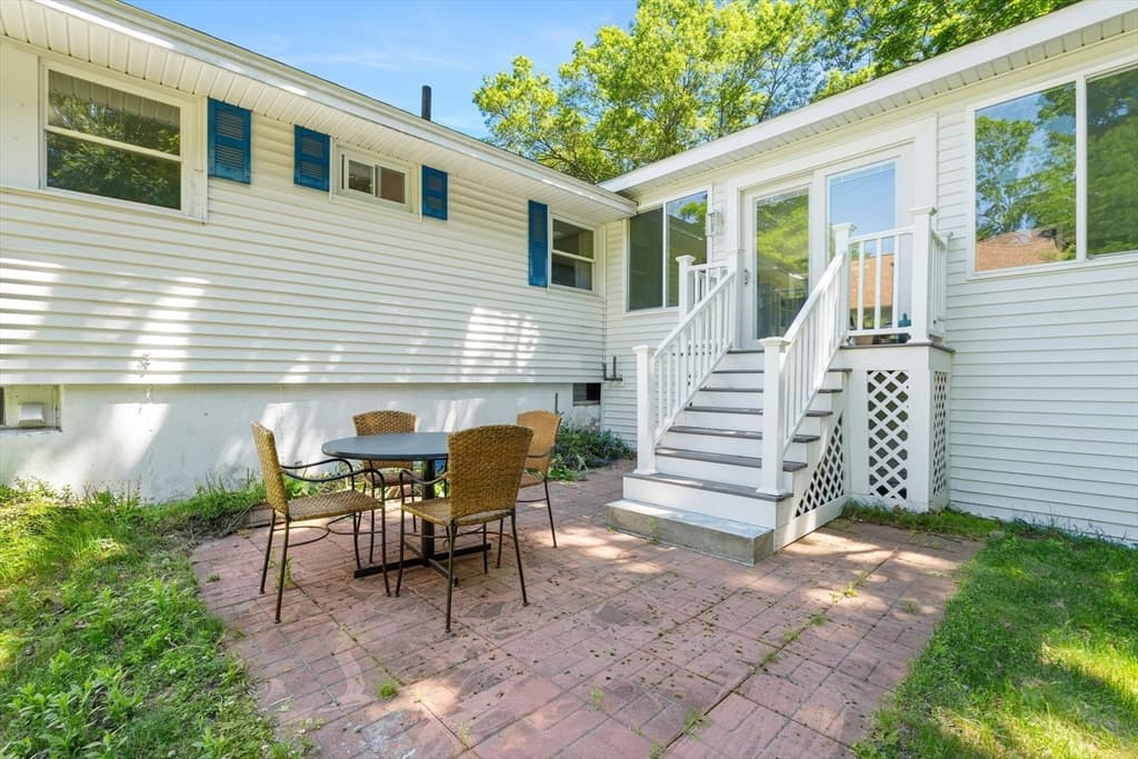 Single Family Residence at 75 Proctor Road, Chelmsford MA 01824, photo 21 of 34