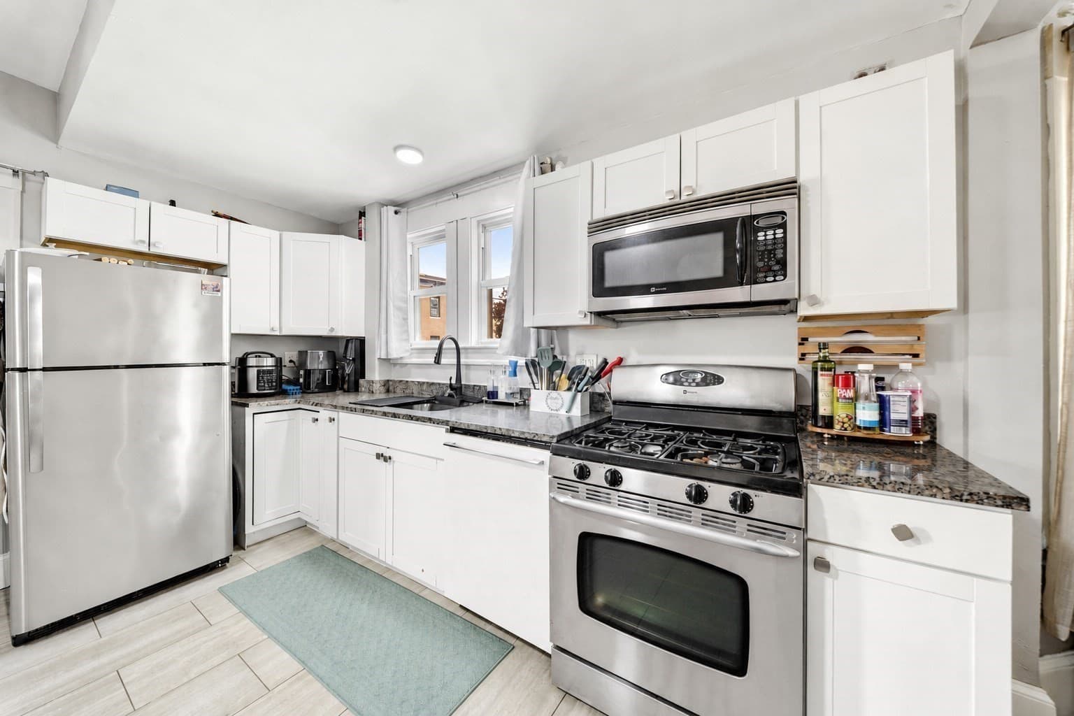 3 Family at 32 Irwin St, Winthrop MA 02152, Winthrop, photo 2 of 37