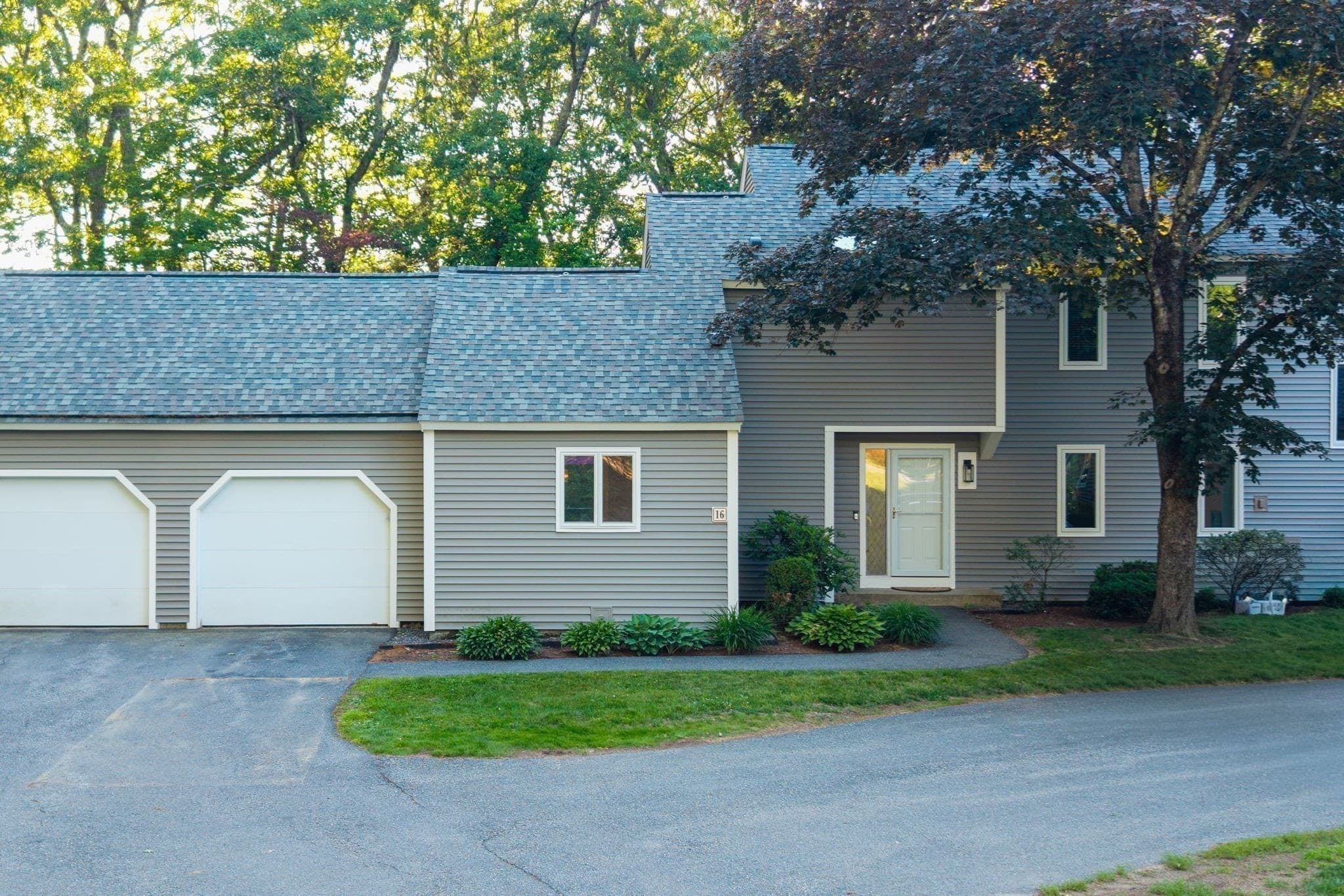 16 Coltsway # 16, Wayland MA 01778