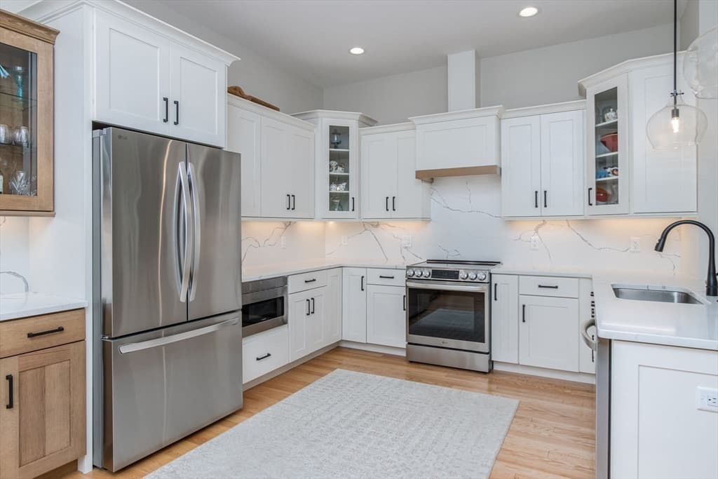 70 Legacy Lane # B, Groton MA 01450 photo 12