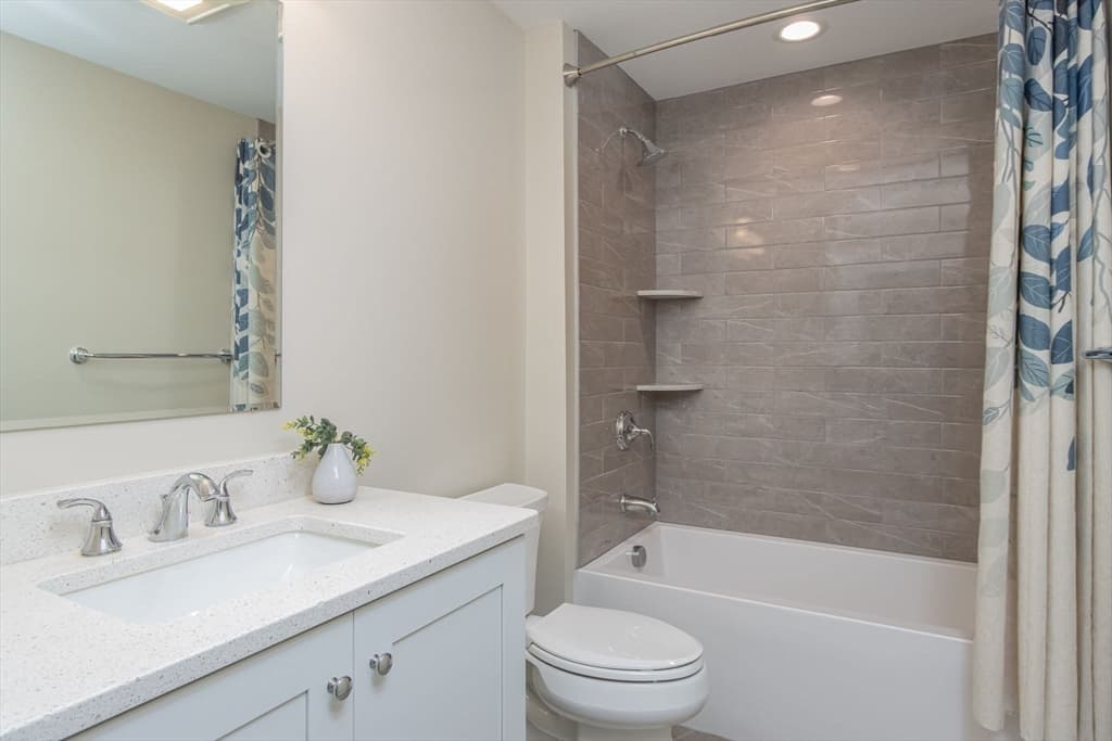 70 Legacy Lane # B, Groton MA 01450 photo 29