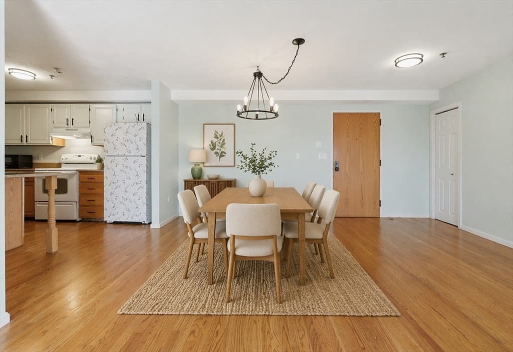 Condominium at 39 Parlin St # 404, Everett MA 02149, Everett, photo 3 of 30