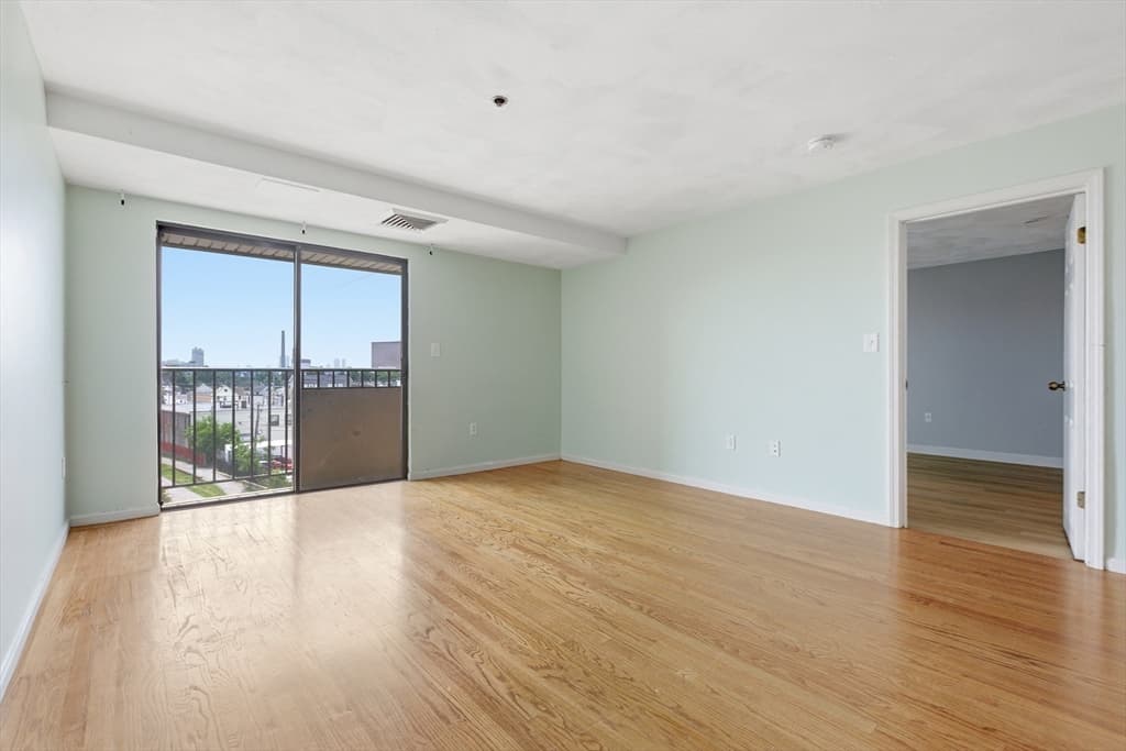 Condominium at 39 Parlin St # 404, Everett MA 02149, Everett, photo 19 of 30