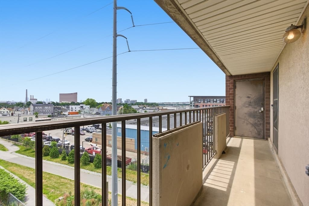 Condominium at 39 Parlin St # 404, Everett MA 02149, Everett, photo 21 of 30