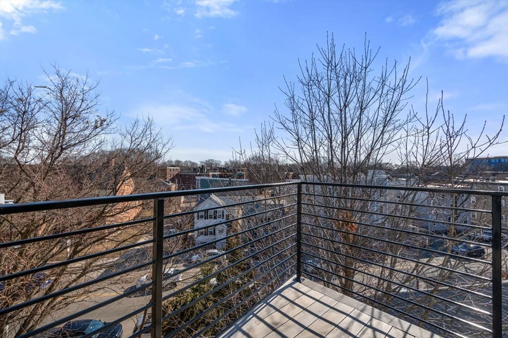 3 Family at 34 Vinton St, Boston MA 02127, photo 12 of 34
