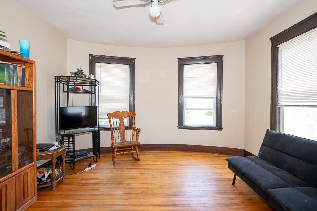 3 Family at 126 Sterling St, Worcester MA 01610, photo 22 of 33