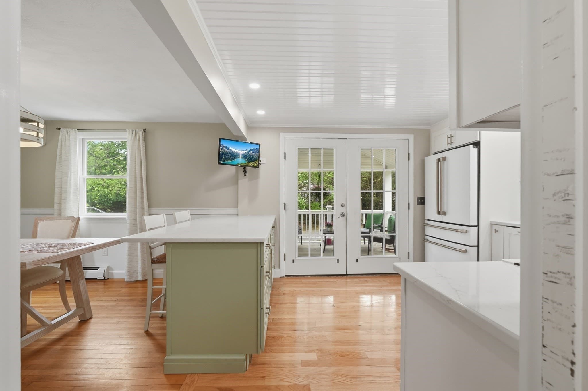 Single Family Residence at 223 Plum Hollow Rd, Falmouth MA 02536, photo 6 of 26