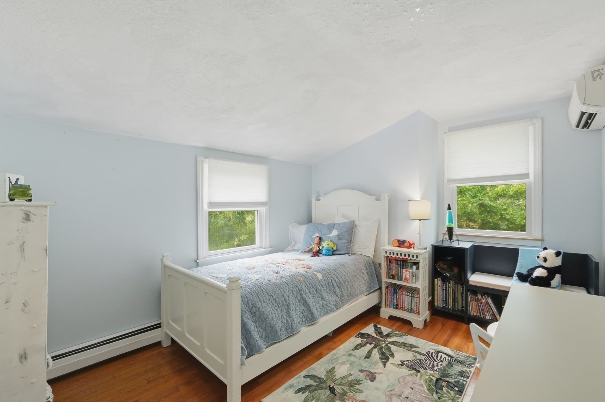 Single Family Residence at 223 Plum Hollow Rd, Falmouth MA 02536, photo 15 of 26