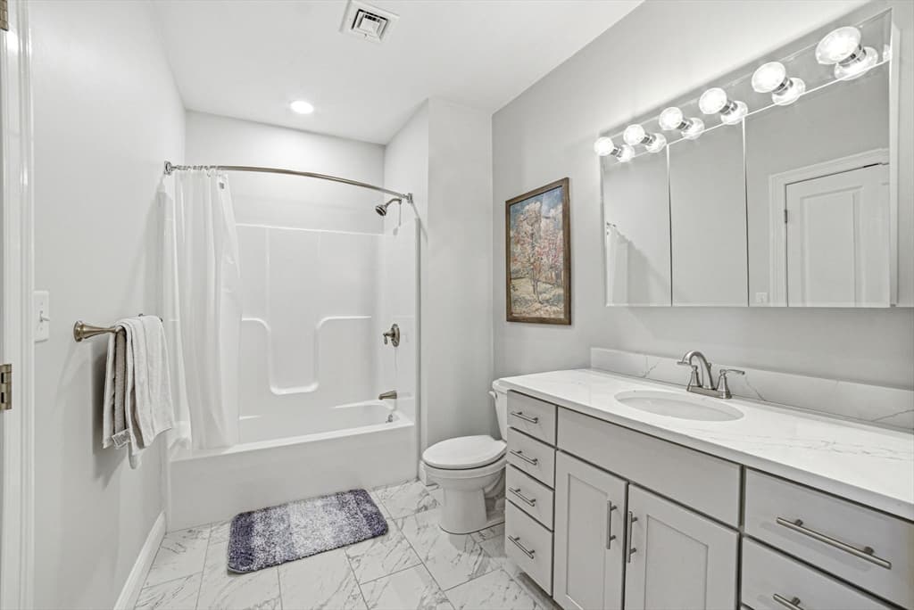 Condominium at 320 Middlesex Ave # D208, Medford MA 02155, photo 17 of 32