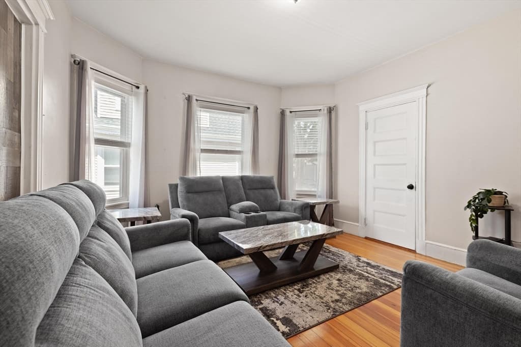 Condominium at 342 Park Street # 2, Boston MA 02124, photo 3 of 24
