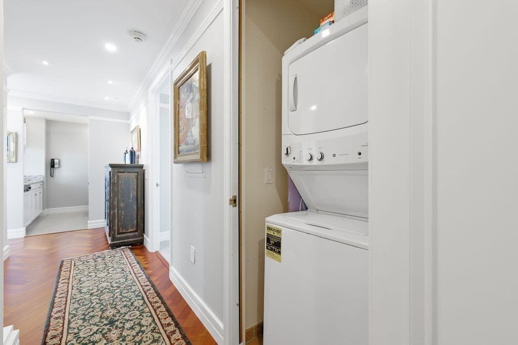 Condominium at 2 Avery St # 34G, Boston MA 02111, photo 22 of 33