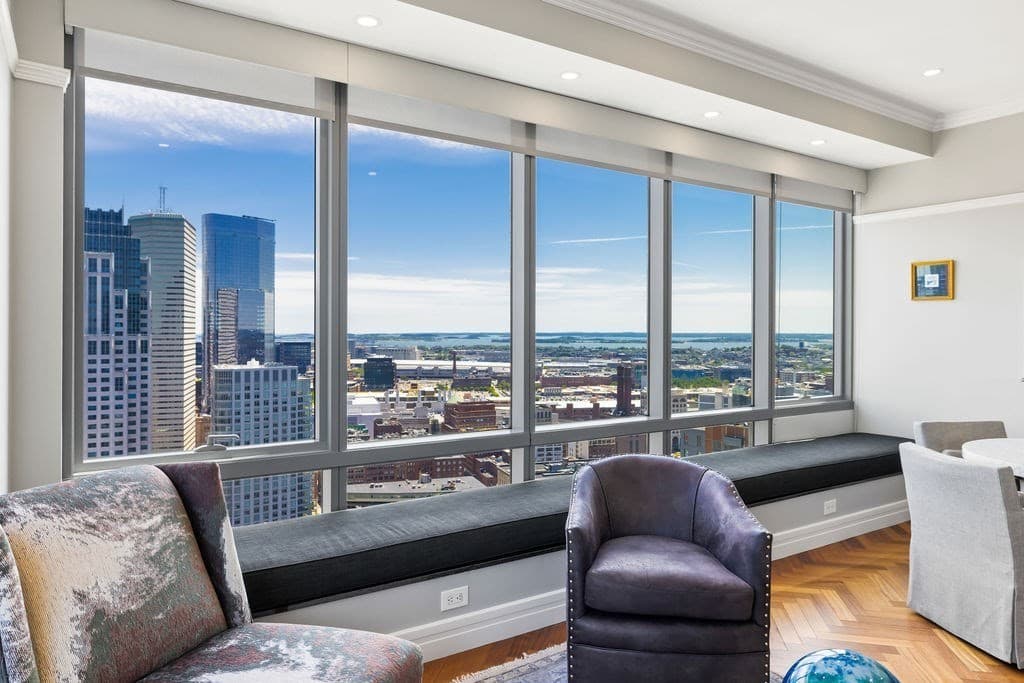 Condominium at 2 Avery St # 34G, Boston MA 02111, photo 7 of 33
