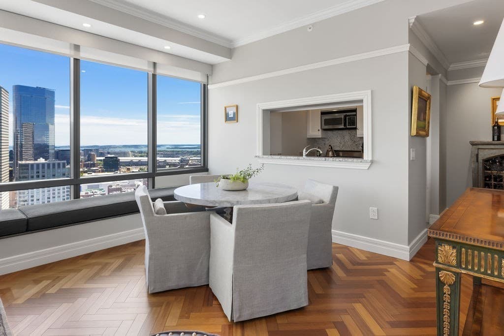 Condominium at 2 Avery St # 34G, Boston MA 02111, photo 9 of 33