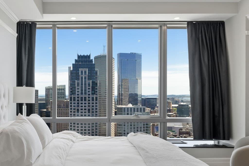 Condominium at 2 Avery St # 34G, Boston MA 02111, photo 14 of 33