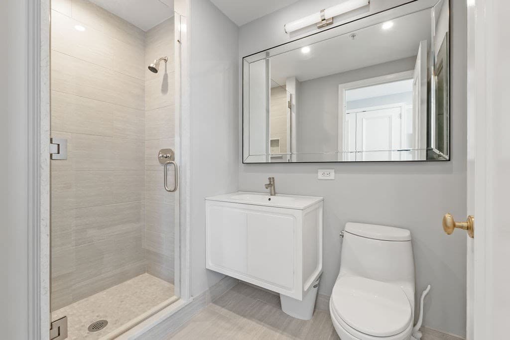 Condominium at 2 Avery St # 34G, Boston MA 02111, photo 21 of 33