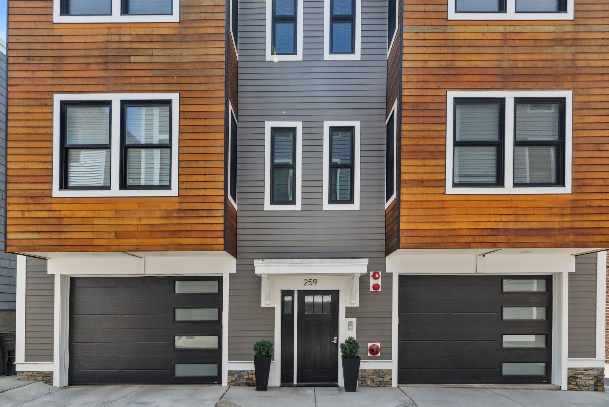 Condominium at 259 Gold St # 1, Boston MA 02127, Boston, photo 26 of 27