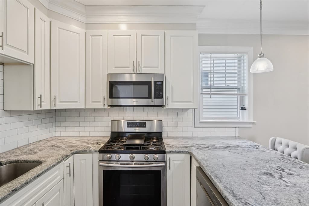 Condominium at 1048 Saratoga St # 3, Boston MA 02128, Boston, photo 3 of 26