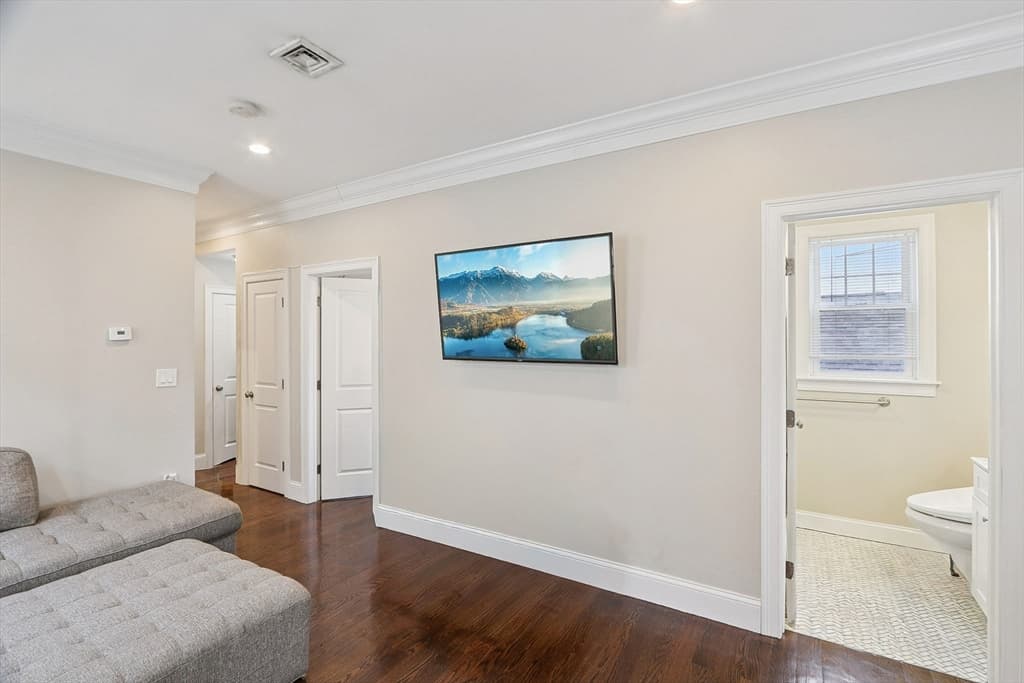 Condominium at 1048 Saratoga St # 3, Boston MA 02128, Boston, photo 10 of 26