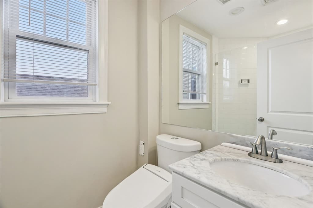 Condominium at 1048 Saratoga St # 3, Boston MA 02128, Boston, photo 19 of 26