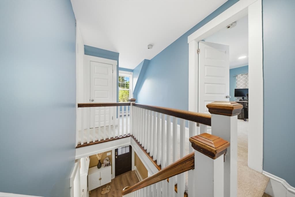Single Family Residence at 131 Pearl St, Gardner MA 01440, Gardner, photo 17 of 41