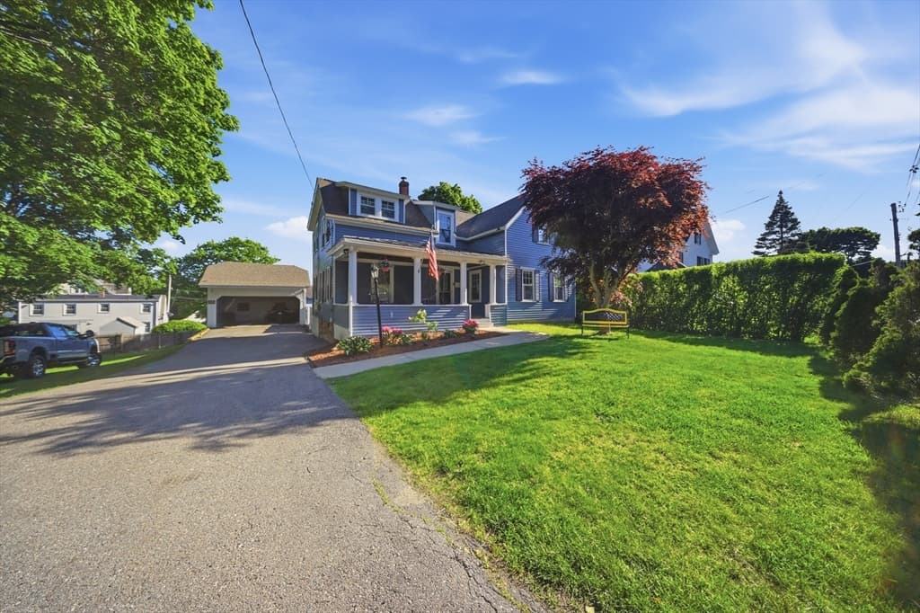 Single Family Residence at 131 Pearl St, Gardner MA 01440, Gardner, photo 3 of 41
