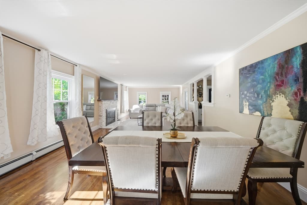 Single Family Residence at 131 Pearl St, Gardner MA 01440, Gardner, photo 9 of 41