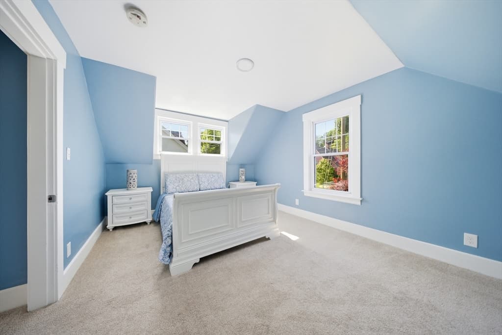 Single Family Residence at 131 Pearl St, Gardner MA 01440, Gardner, photo 19 of 41