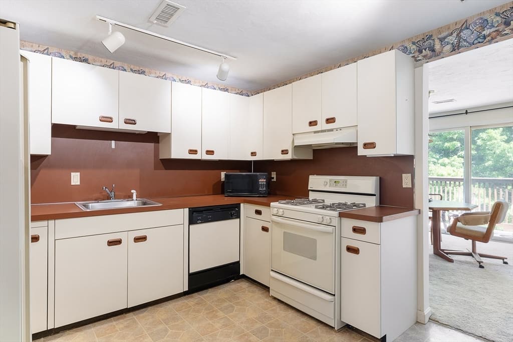 225 Lincoln St. # B5, Duxbury MA 02332 photo 6