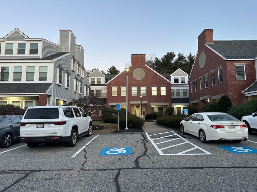 266 Main Street # 22, Medfield MA 02052