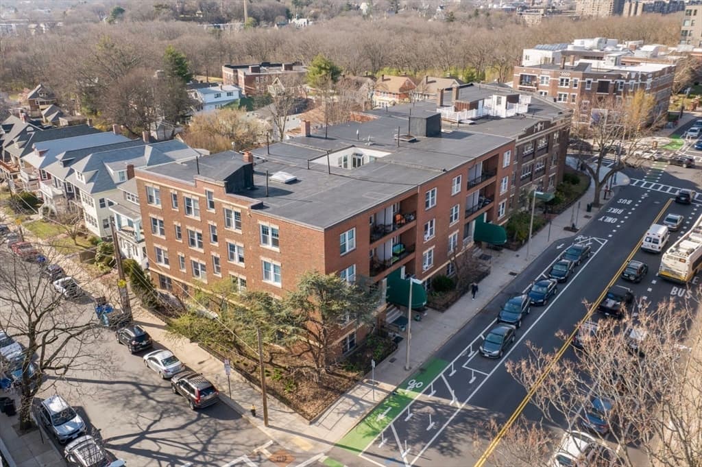 Condominium at 343 S Huntington Ave # 5, Boston MA 02130, photo 17 of 19