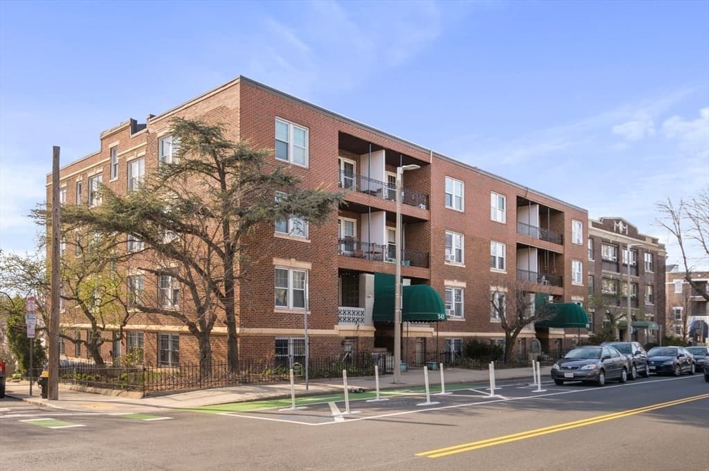 343 S Huntington Ave # 5, Boston MA 02130