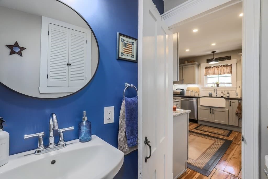 Single Family Residence at 11 High St, West Brookfield MA 01585, West Brookfield, photo 14 of 25