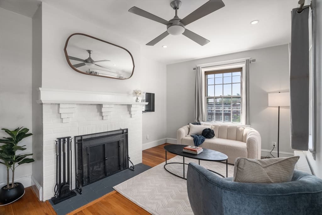 4 Washington Ave # 18, Cambridge MA 02140