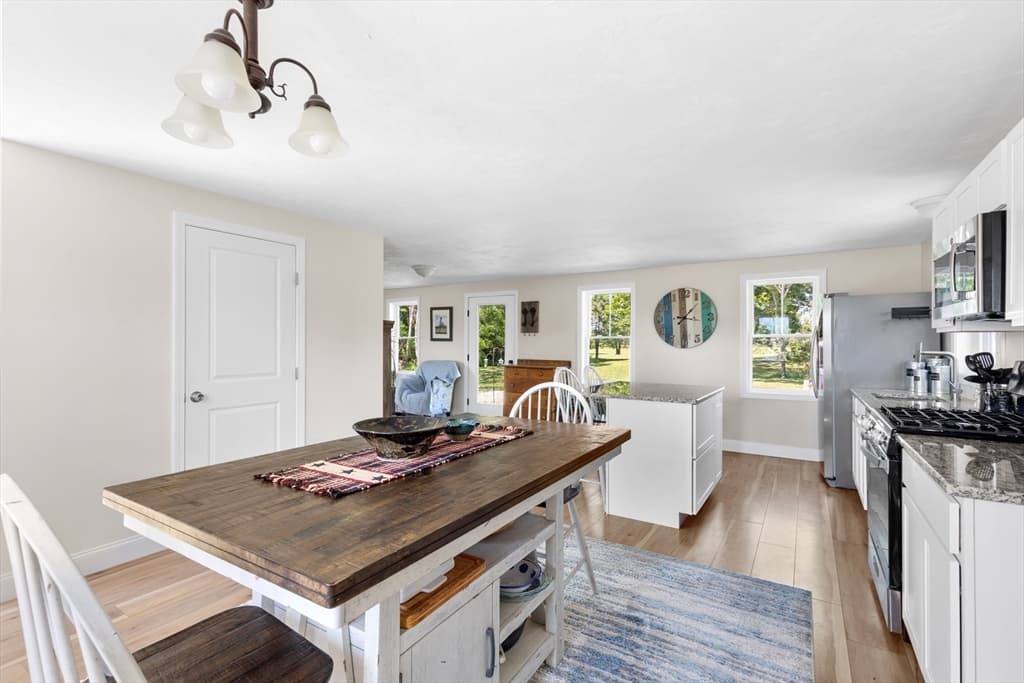 1 Paty Way, Lakeville MA 02347 photo 9