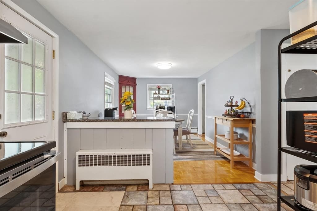 4 Cranston St, Worcester MA 01606 photo 15
