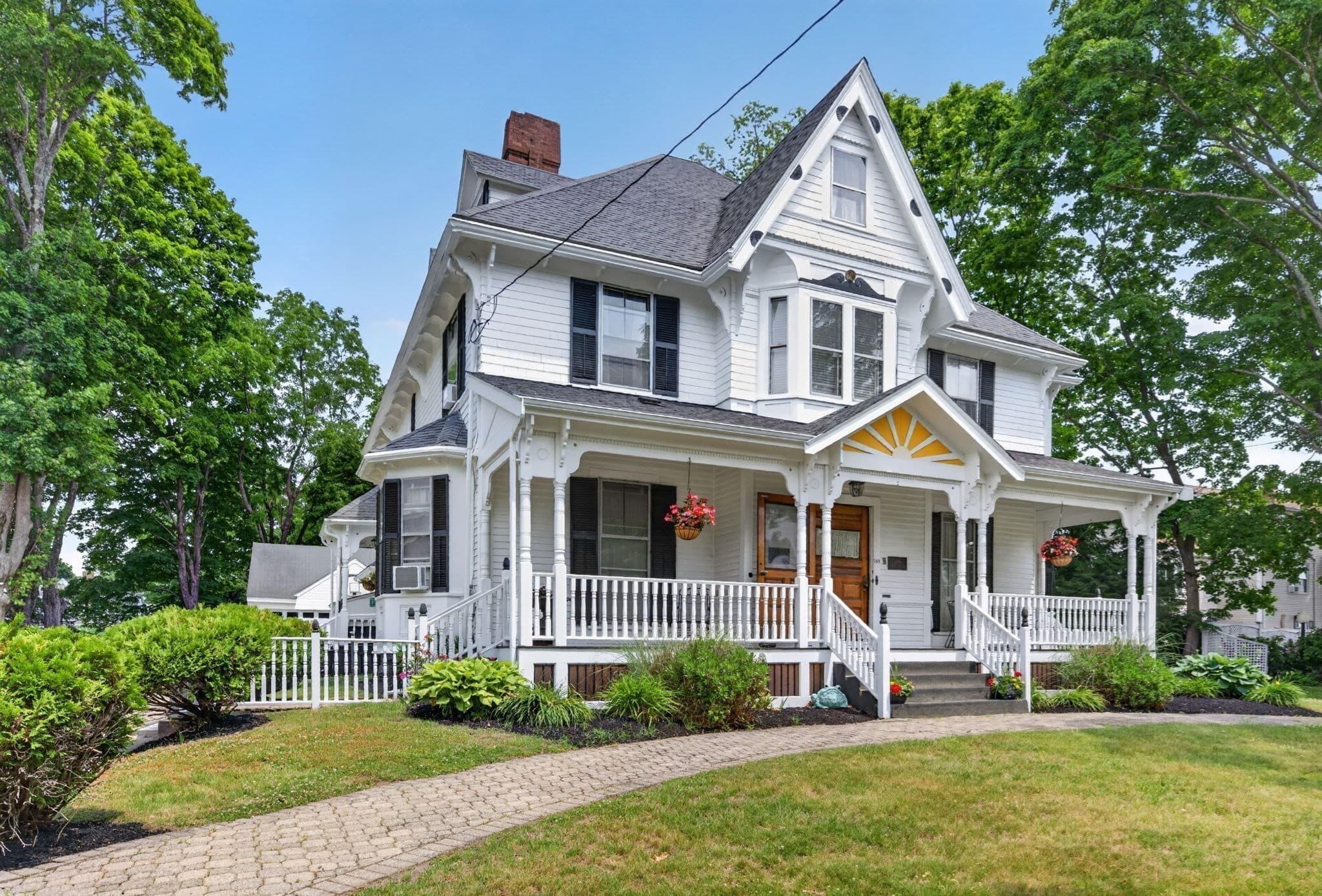 289 W. Britannia St, Taunton MA 02780