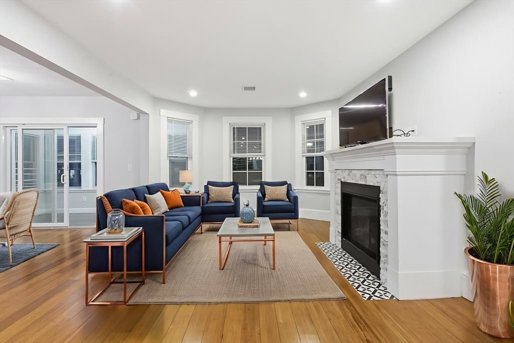 Condominium at 318 Concord Ave # 2, Cambridge MA 02138, photo 8 of 32