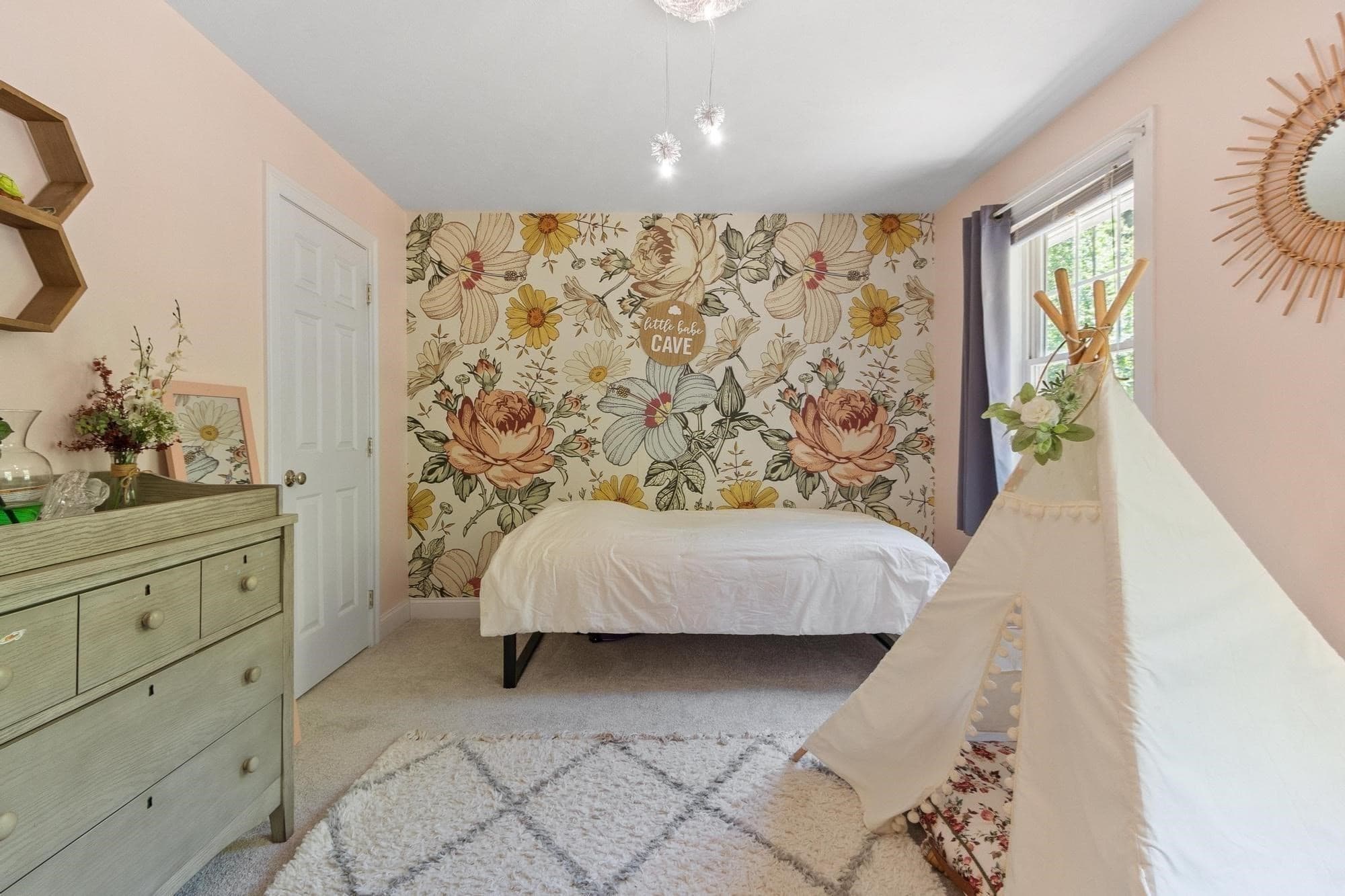 Single Family Residence at 682 Ashburnham Hill Rd, Fitchburg MA 01420, photo 28 of 42