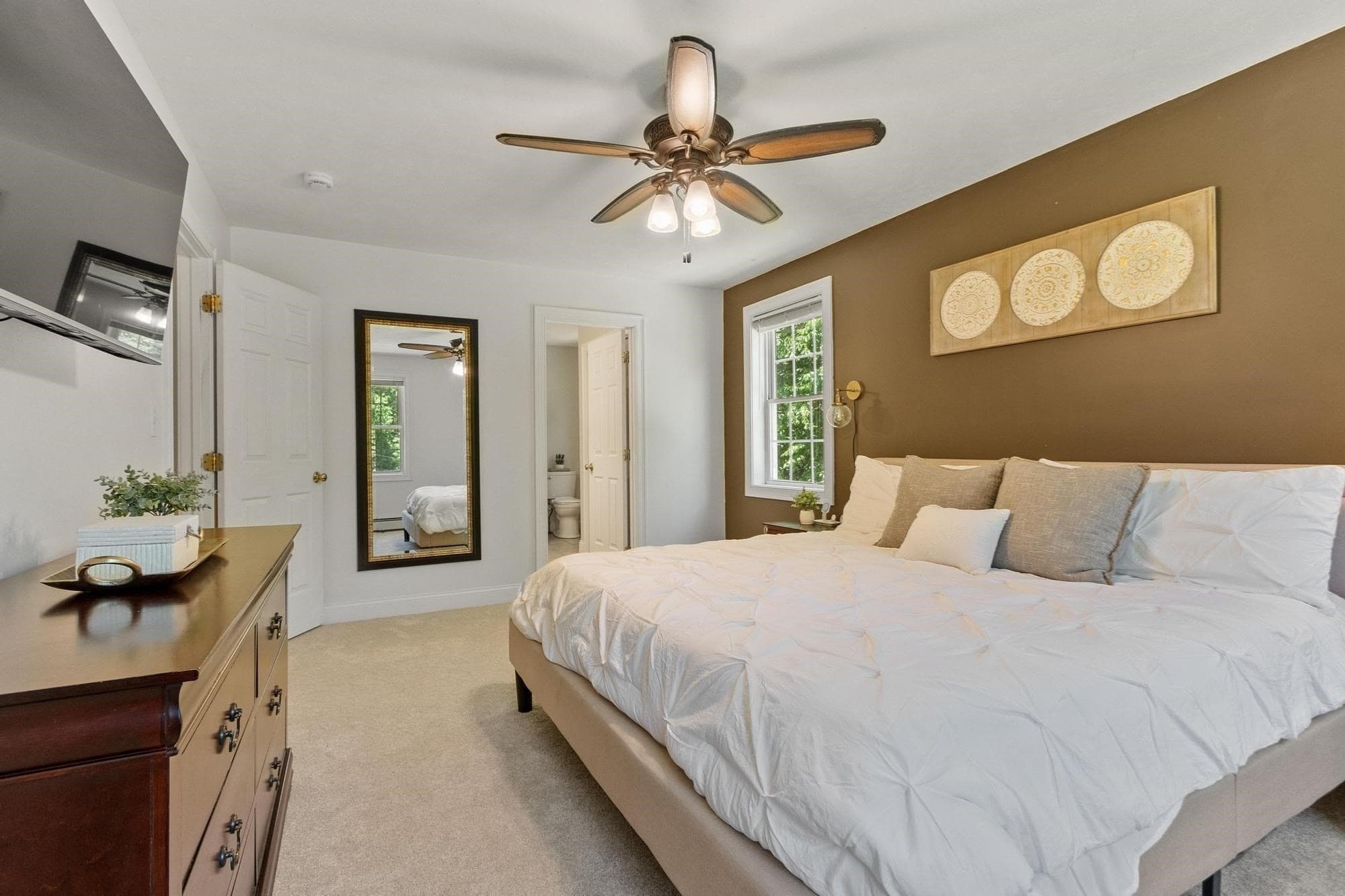 Single Family Residence at 682 Ashburnham Hill Rd, Fitchburg MA 01420, photo 24 of 42