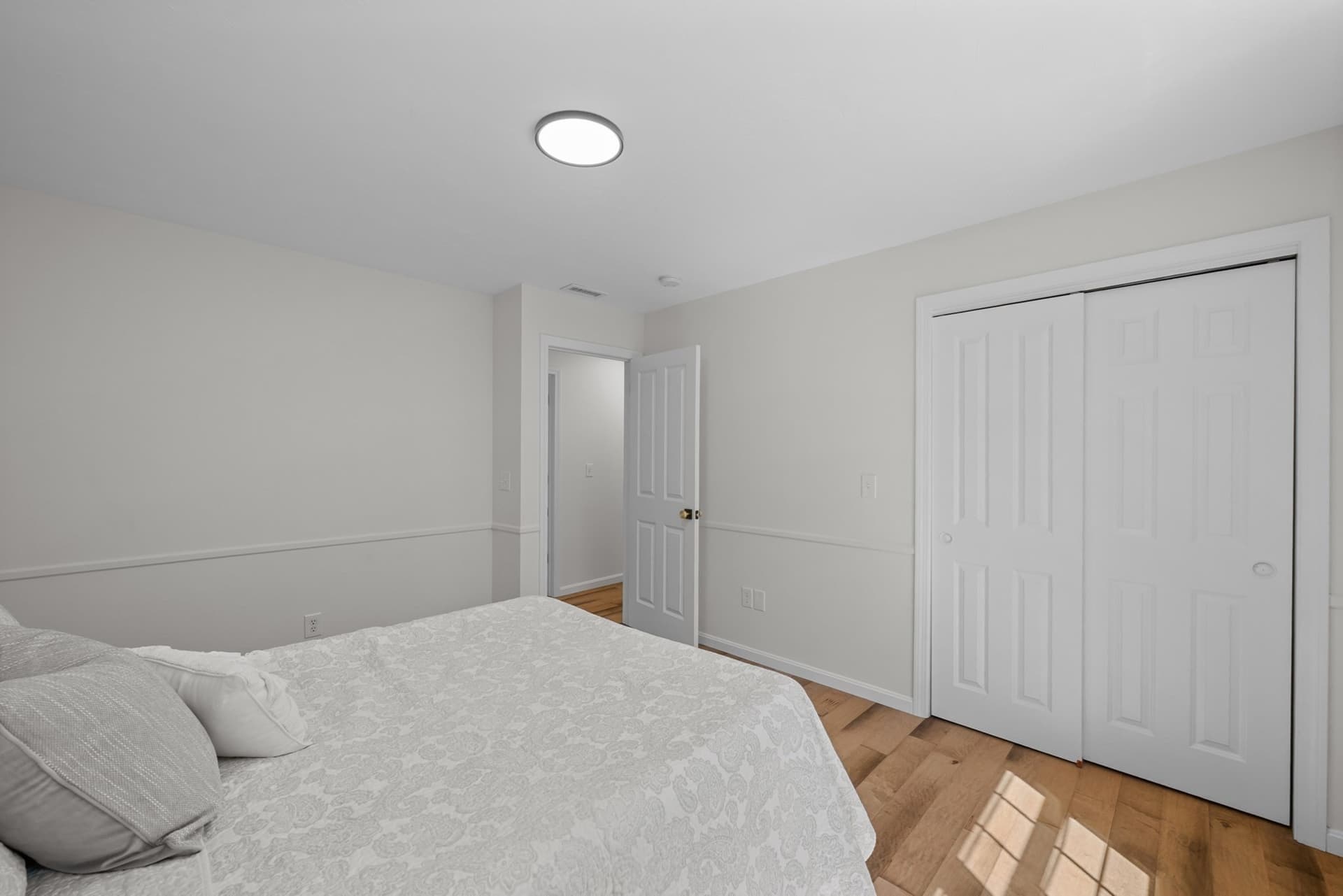 Single Family Residence at 128 Memorial Dr, Shrewsbury MA 01545, photo 22 of 42