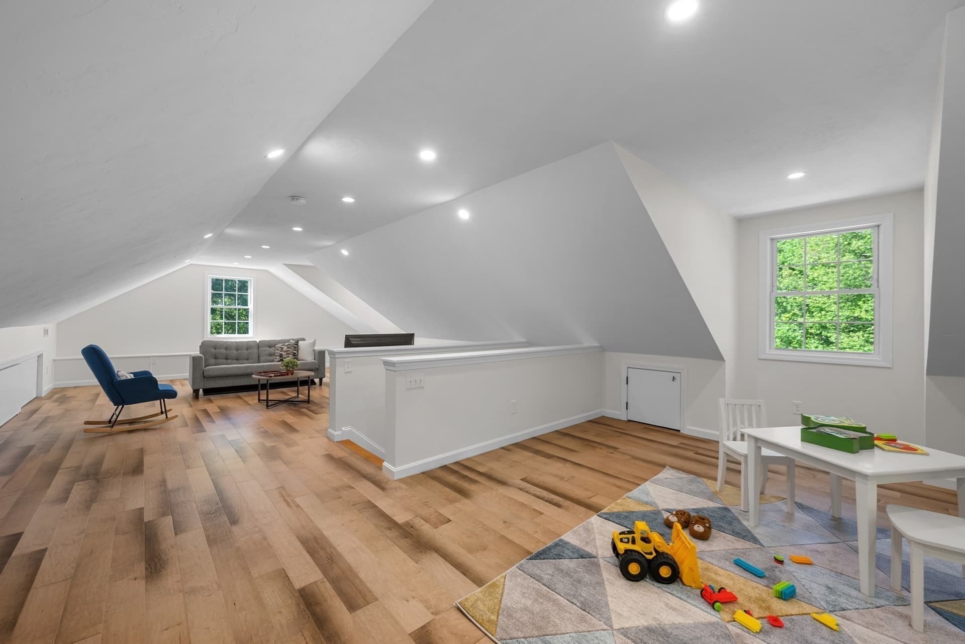 Single Family Residence at 128 Memorial Dr, Shrewsbury MA 01545, photo 24 of 42