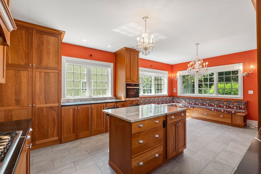 Single Family Residence at 4 Gracewood Park, Cambridge MA 02138, Cambridge, photo 7 of 42
